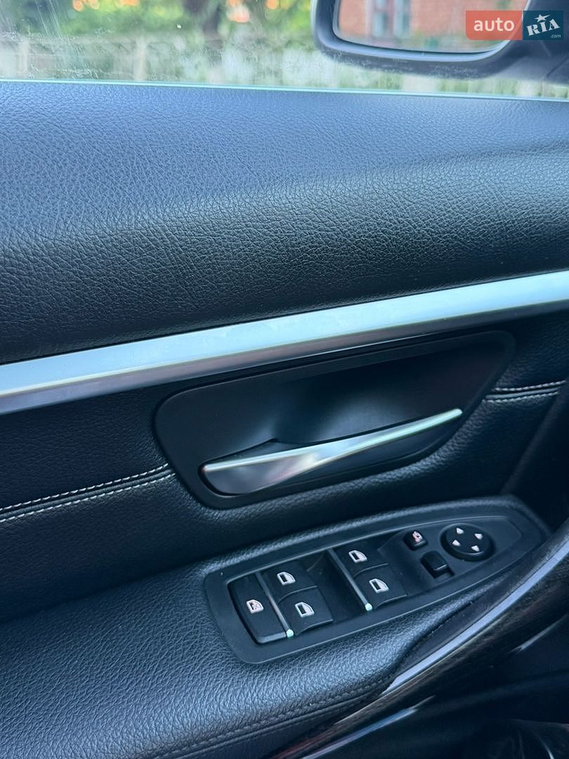 BMW 3 Series 2016 VIN WBA8F1C55HK439352 фото оголошення 19 з 22