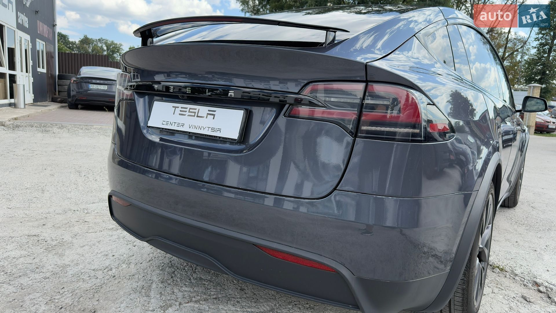Tesla Model X 2023 VIN 7SAXCCE58PF391599 фото оголошення 13 з 40