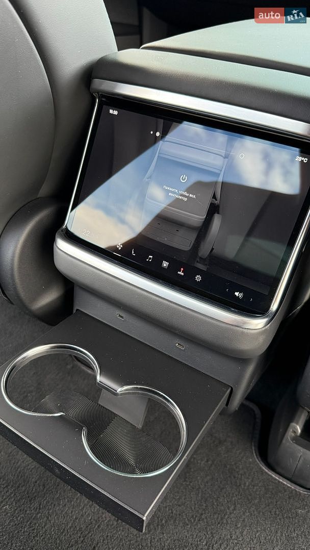 Tesla Model X 2023 VIN 7SAXCCE58PF391599 фото оголошення 32 з 40