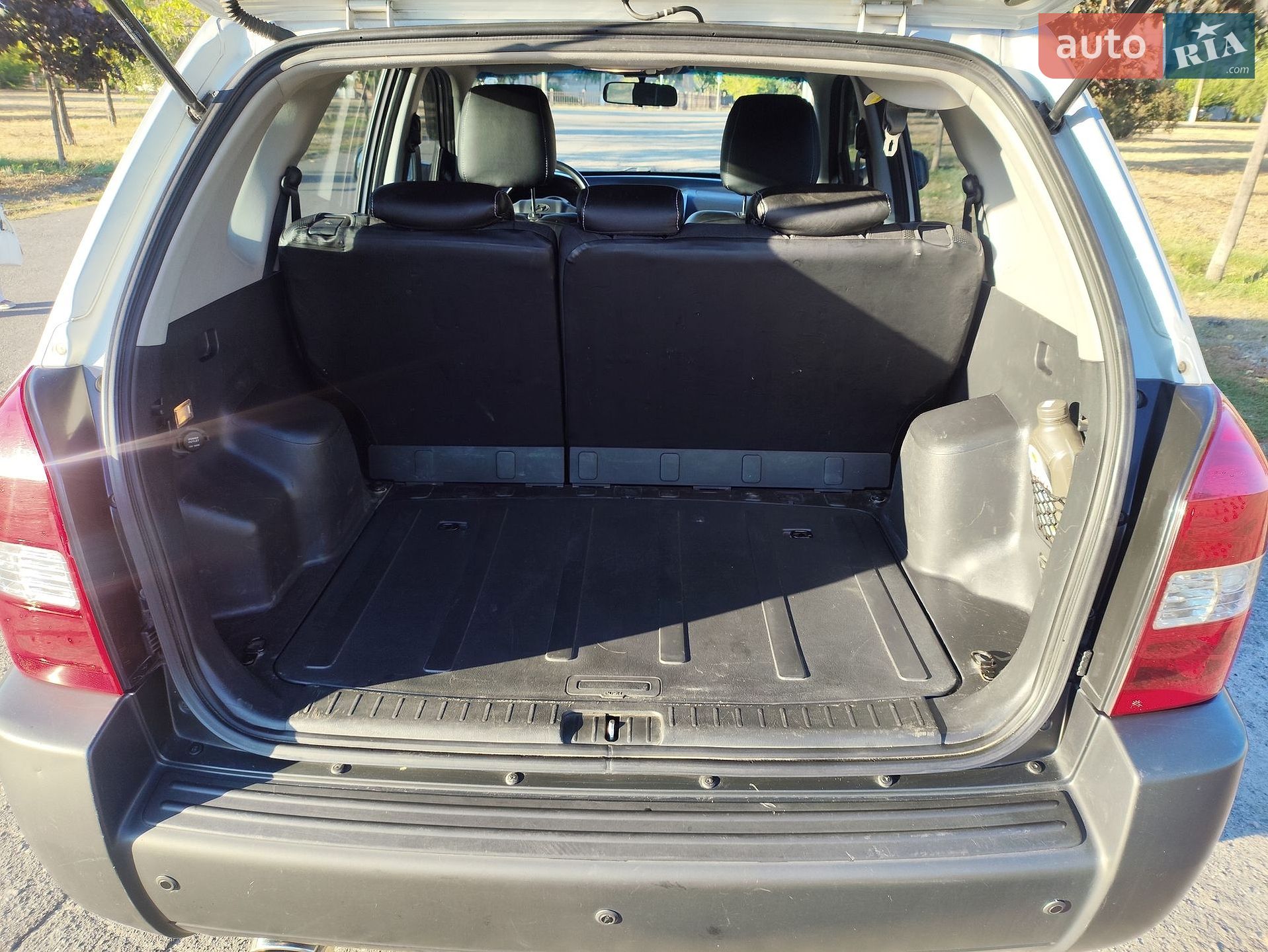 Hyundai Tucson 2008 VIN Y6LJN81BP8L010198 фото оголошення 10 з 31