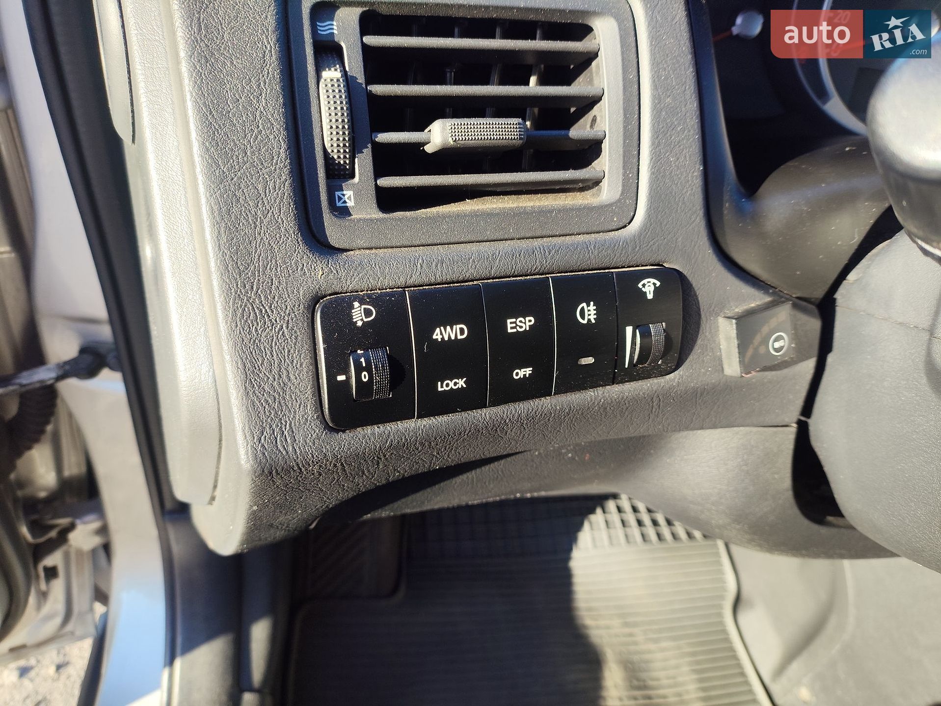 Hyundai Tucson 2008 VIN Y6LJN81BP8L010198 фото оголошення 17 з 31
