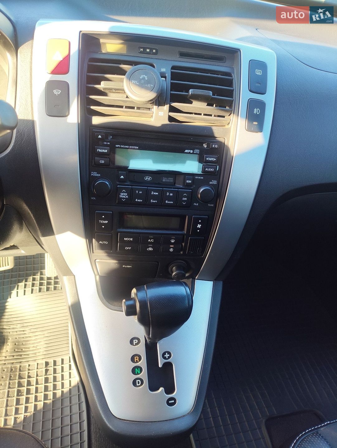 Hyundai Tucson 2008 VIN Y6LJN81BP8L010198 фото оголошення 19 з 31