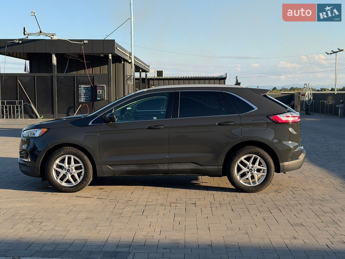 Ford Edge 2021 VIN 2FMPK3J92MBA37672 фото оголошення 11 з 25