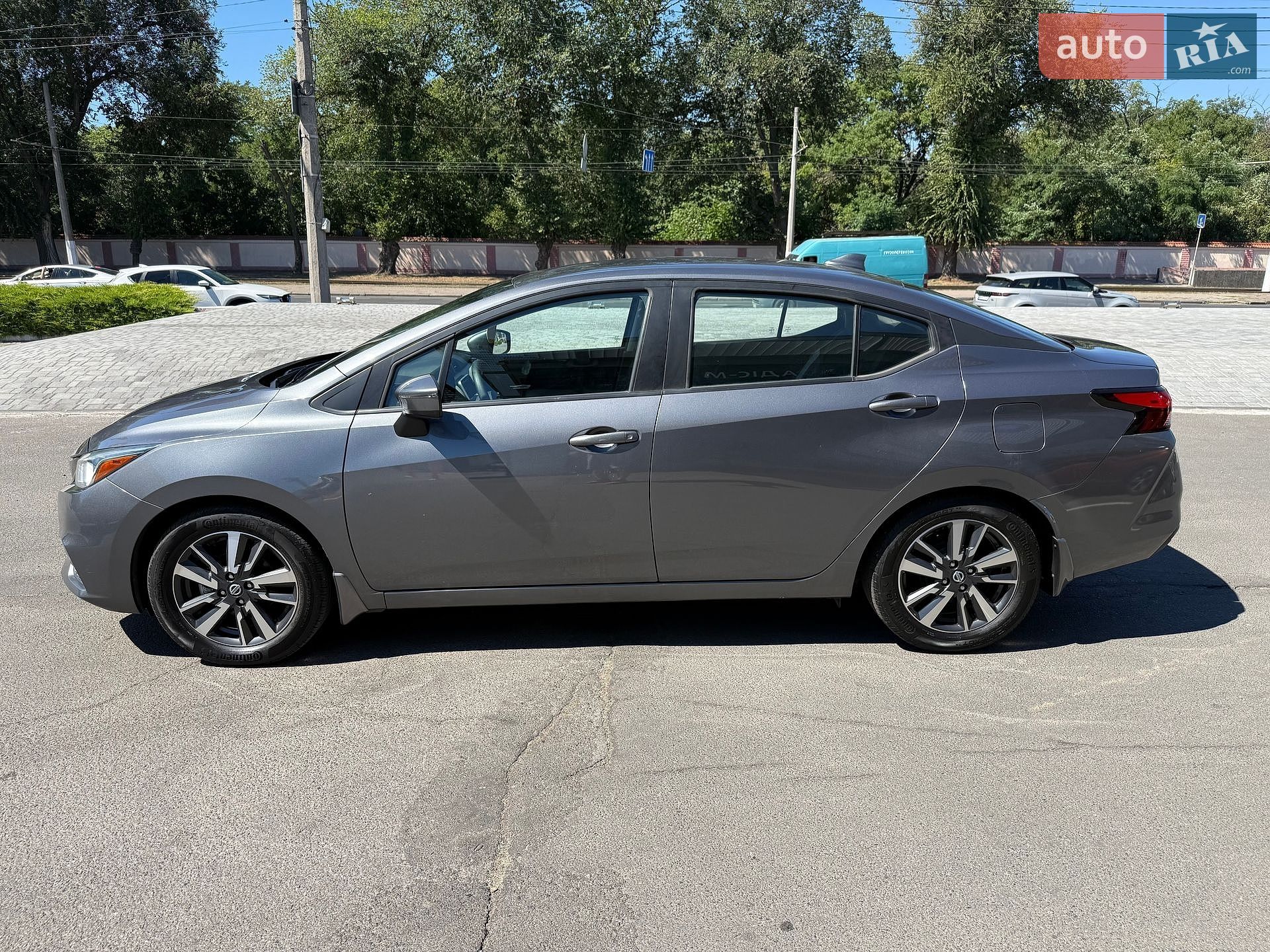 Nissan Versa 2020 VIN 3N1CN8EV4LL878719 фото оголошення 8 з 39