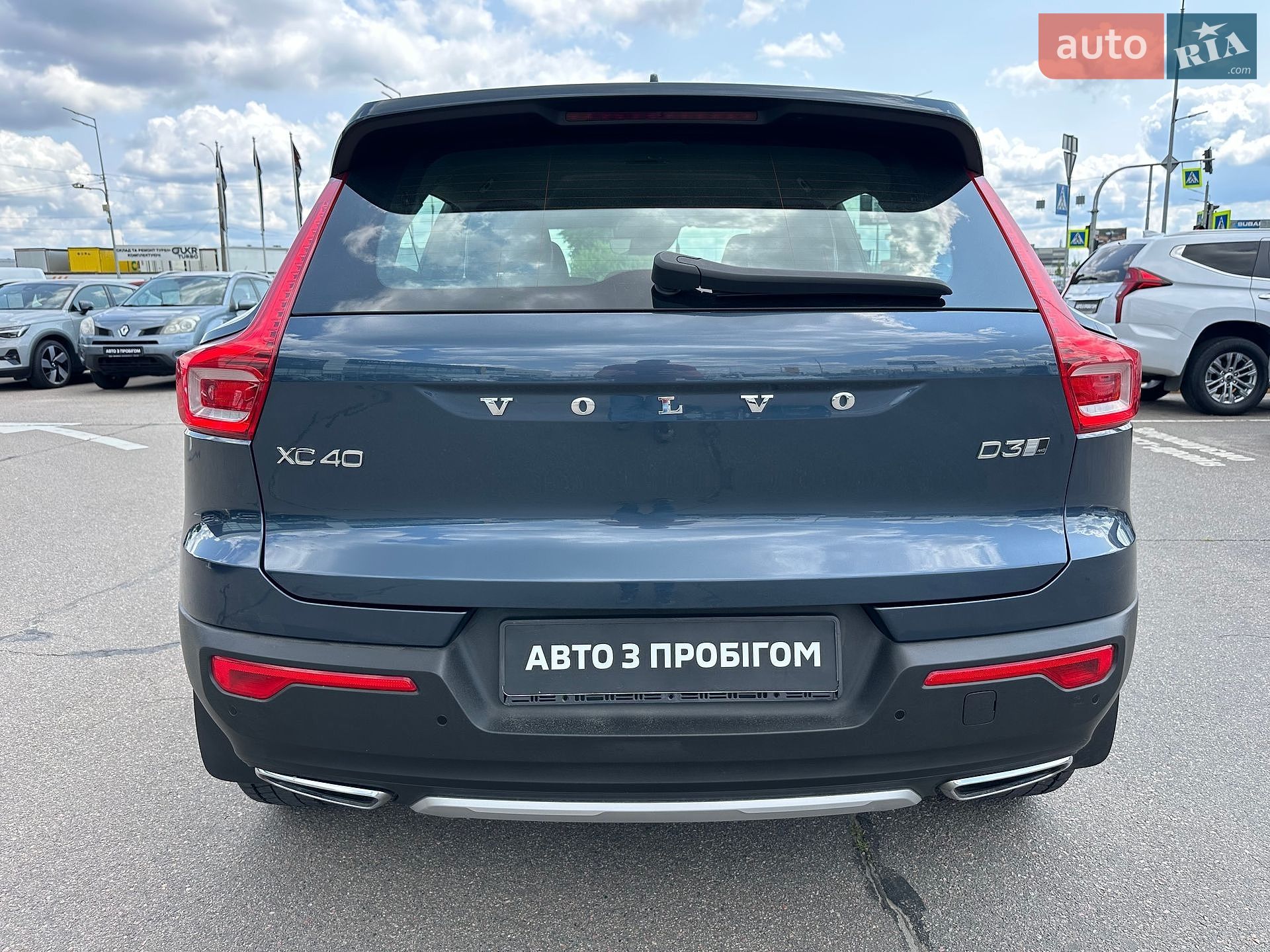 Volvo XC40 2019 VIN YV1XZ72BCK2147218 фото оголошення 7 з 33