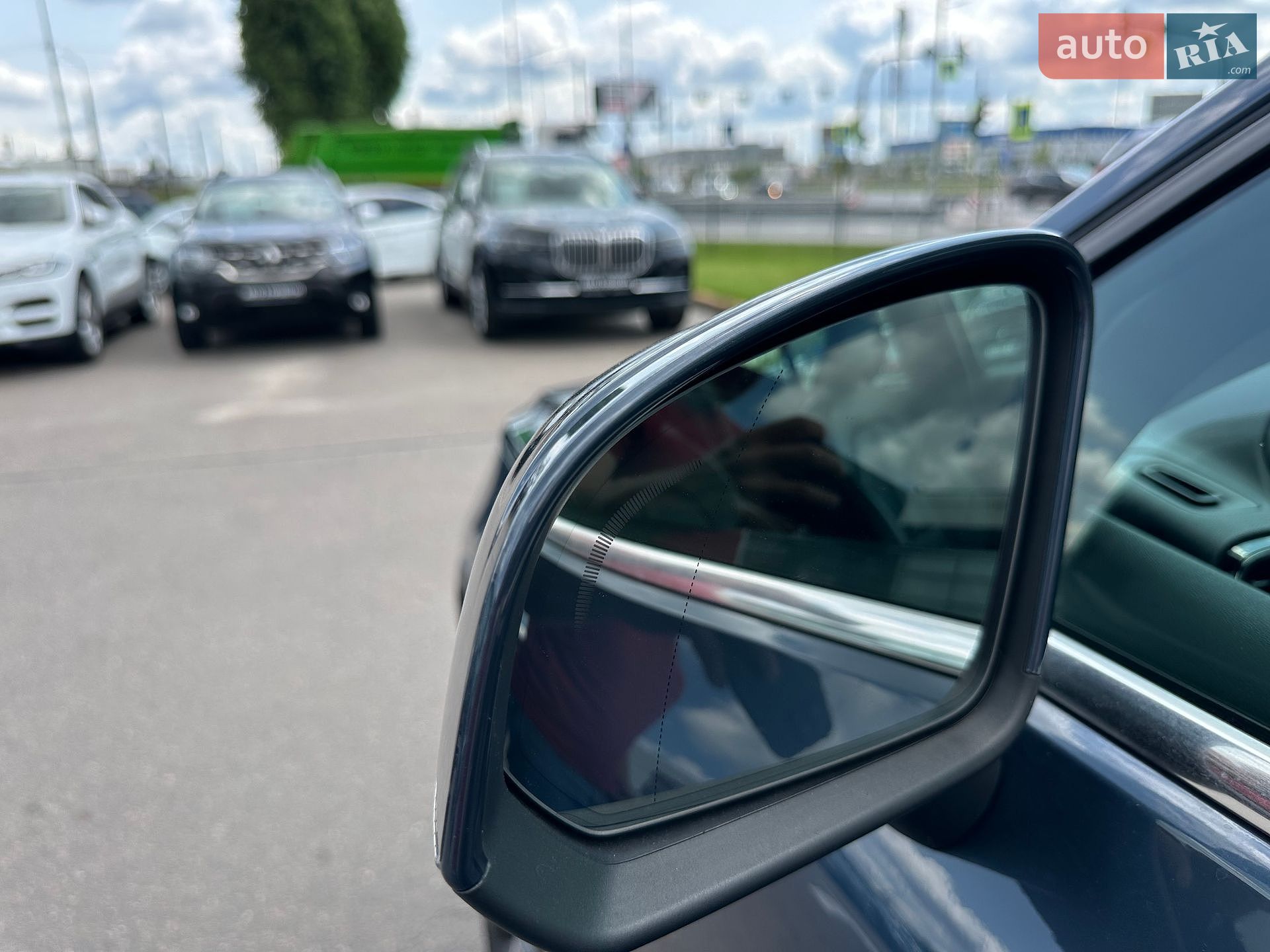 Volvo XC40 2019 VIN YV1XZ72BCK2147218 фото оголошення 16 з 33