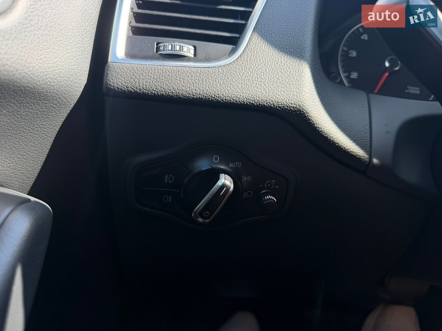 Audi Q5 2015 VIN WA1C2AFP0GA064507 фото оголошення 51 з 56