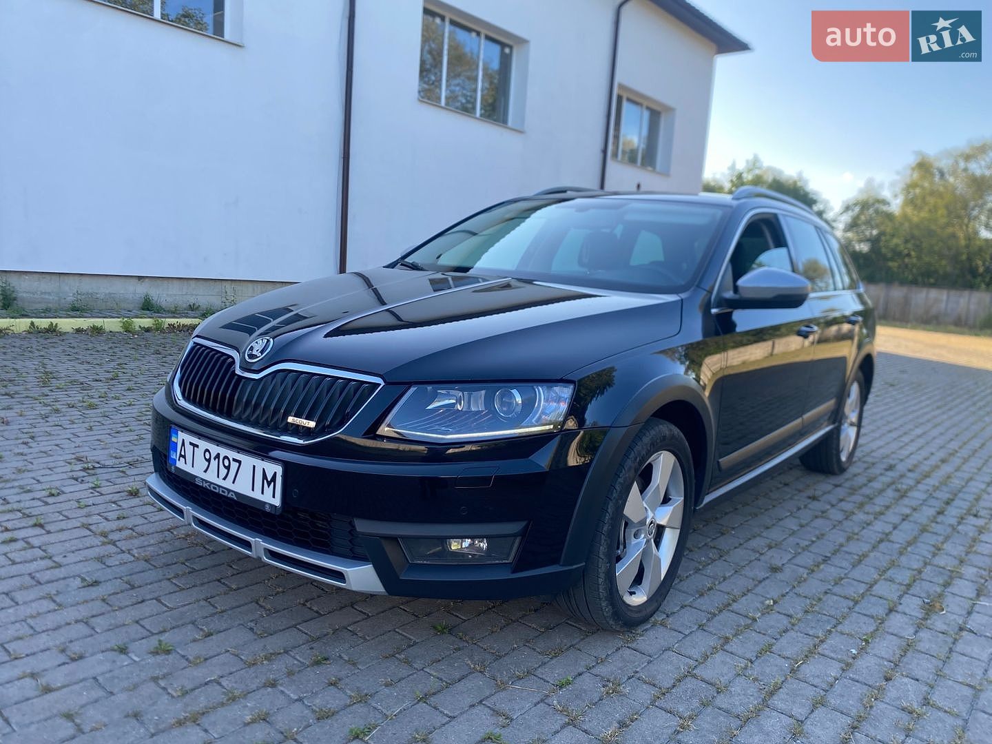 Skoda Octavia Scout 2015 VIN TMBLJ7NE9F0199436 фото оголошення 3 з 59