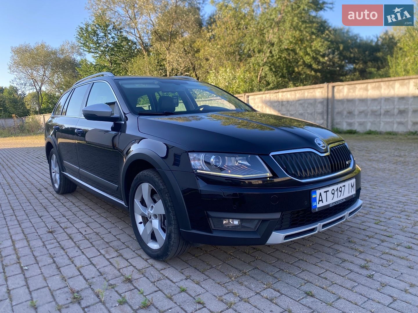 Skoda Octavia Scout 2015 VIN TMBLJ7NE9F0199436 фото оголошення 4 з 59