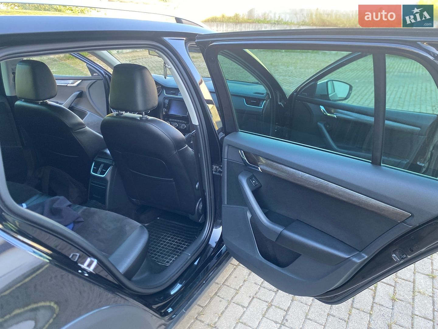 Skoda Octavia Scout 2015 VIN TMBLJ7NE9F0199436 фото оголошення 19 з 59