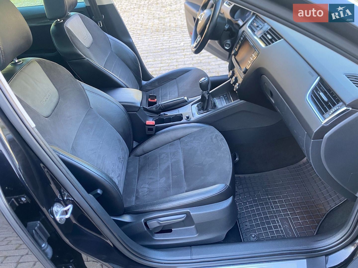 Skoda Octavia Scout 2015 VIN TMBLJ7NE9F0199436 фото оголошення 21 з 59