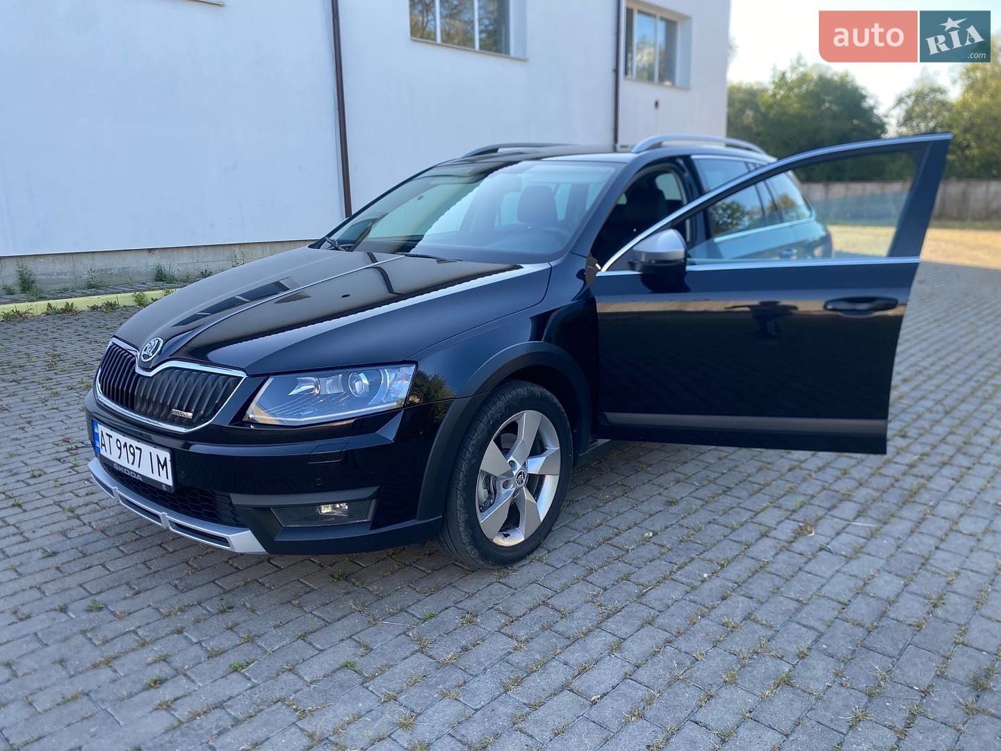Skoda Octavia Scout 2015 VIN TMBLJ7NE9F0199436 фото оголошення 6 з 59
