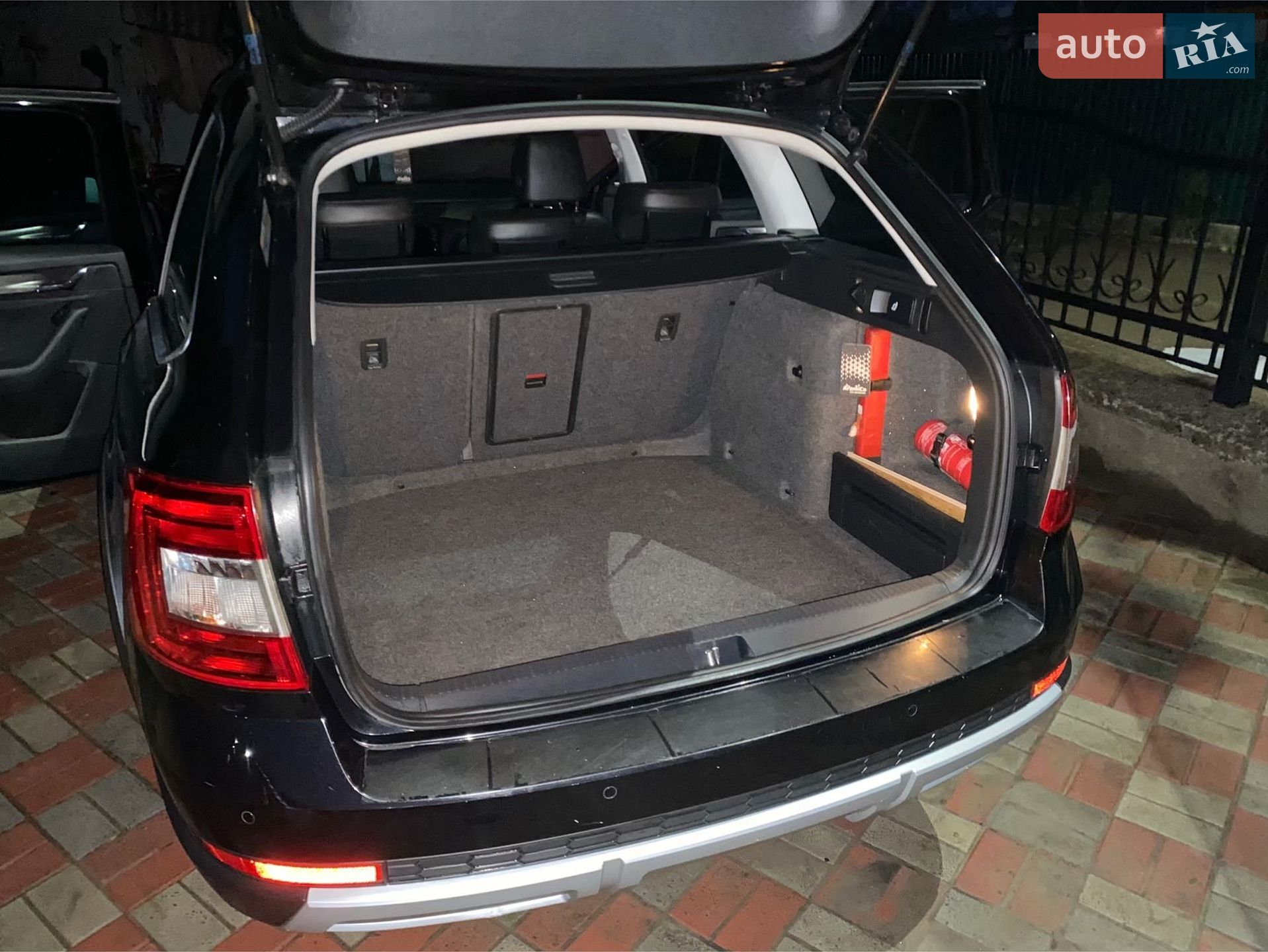 Skoda Octavia Scout 2015 VIN TMBLJ7NE9F0199436 фото оголошення 47 з 59