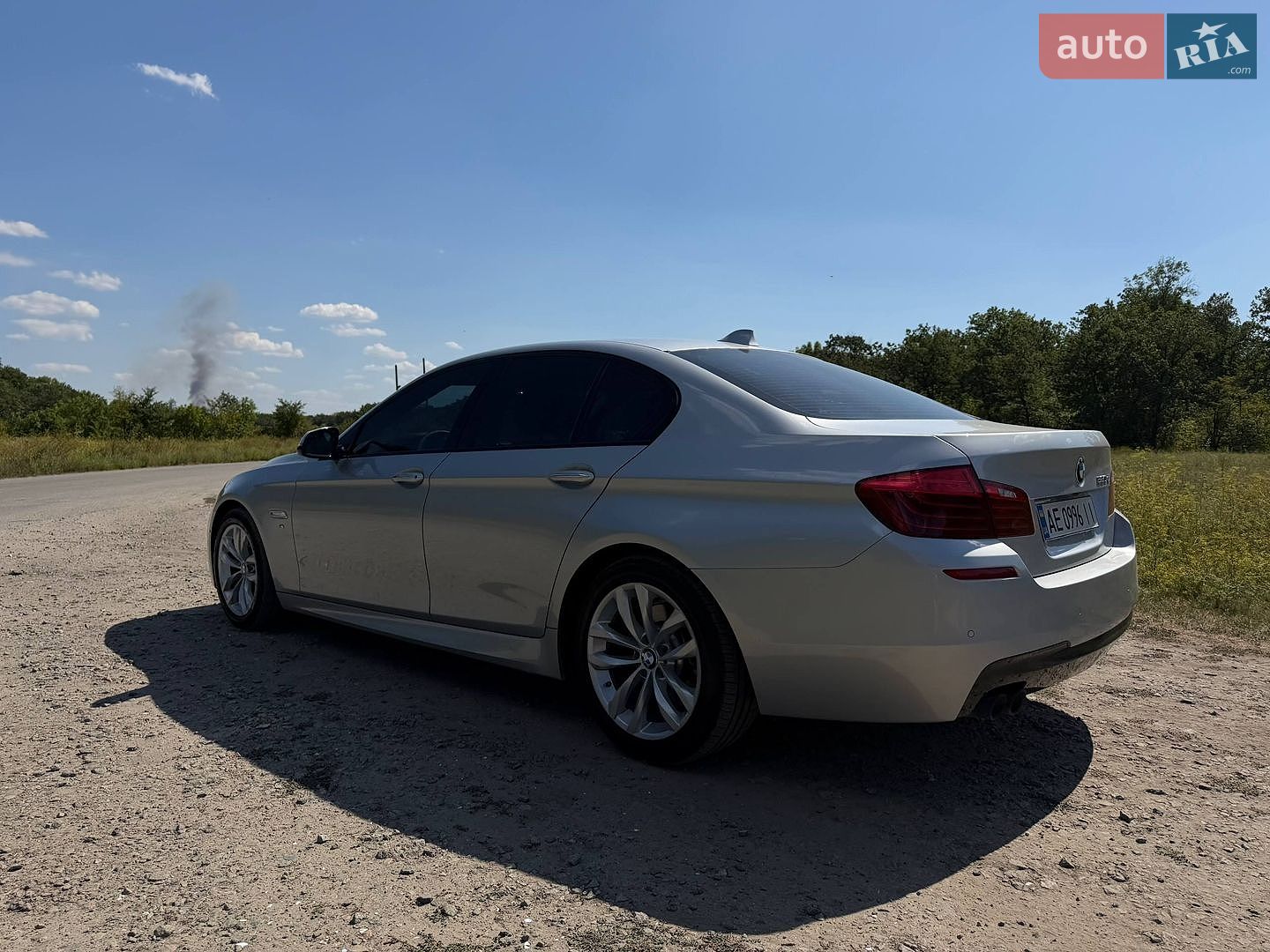 BMW 5 Series 2015 VIN WBA5E5105GG071390 фото оголошення 3 з 16