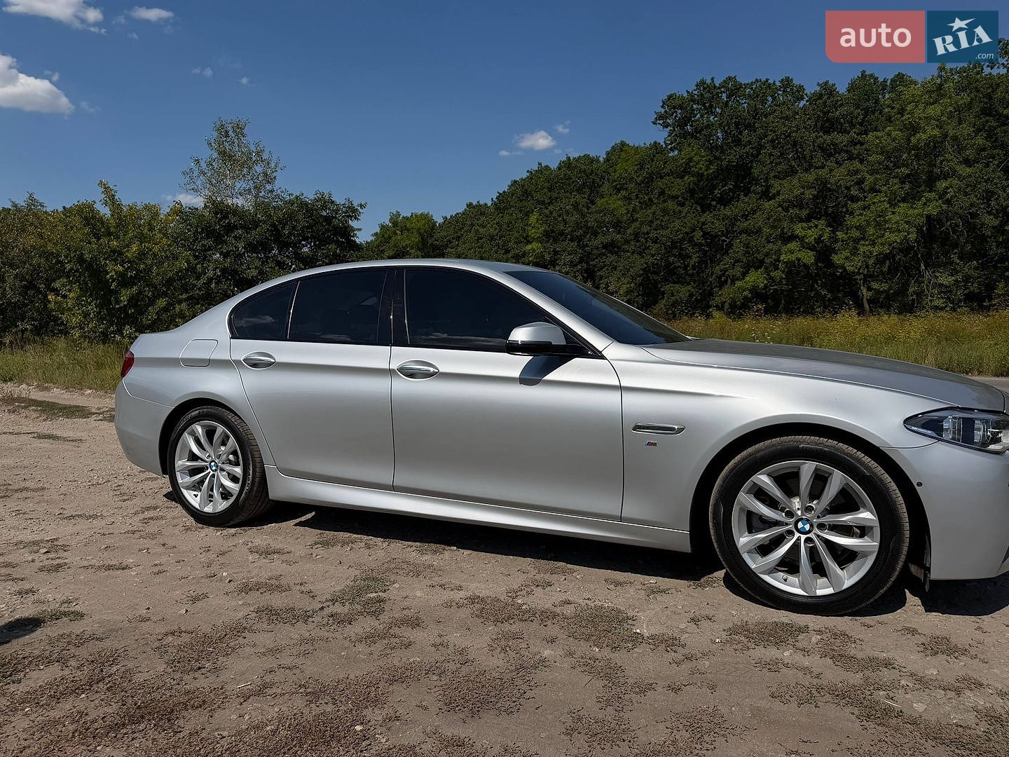 BMW 5 Series 2015 VIN WBA5E5105GG071390 фото оголошення 10 з 16