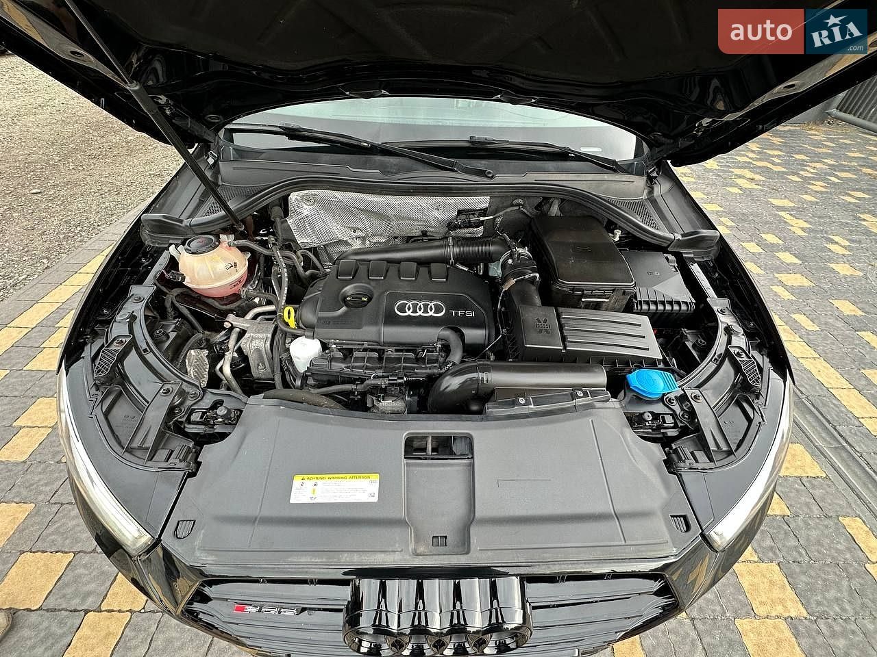 Audi Q3 2018 VIN WA1ECCFS0JR022952 фото оголошення 32 з 33