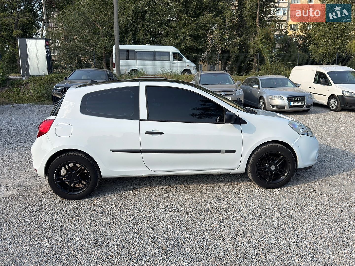Renault Clio 2011 VIN VF1CR2V0H45939220 фото оголошення 12 з 17