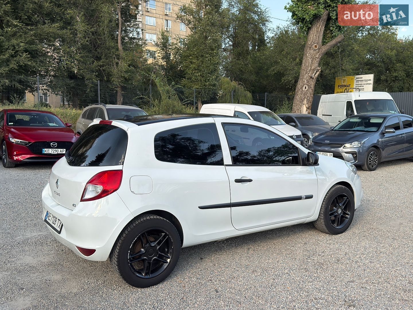 Renault Clio 2011 VIN VF1CR2V0H45939220 фото оголошення 7 з 17