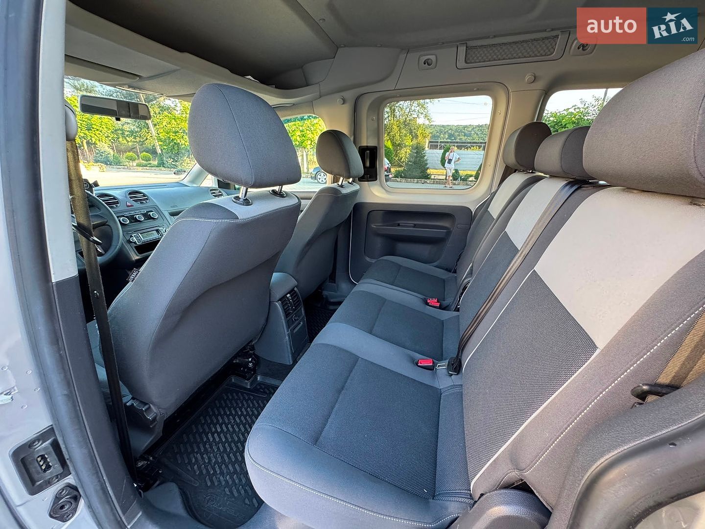 Volkswagen Caddy 2011 VIN WV2ZZZ2KZBX302958 фото оголошення 15 з 21