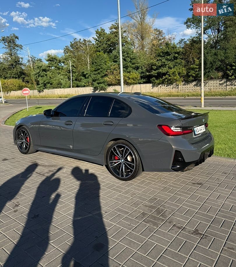 BMW 3 Series 2024 VIN 3MW49FS05R8E84755 фото оголошення 6 з 38