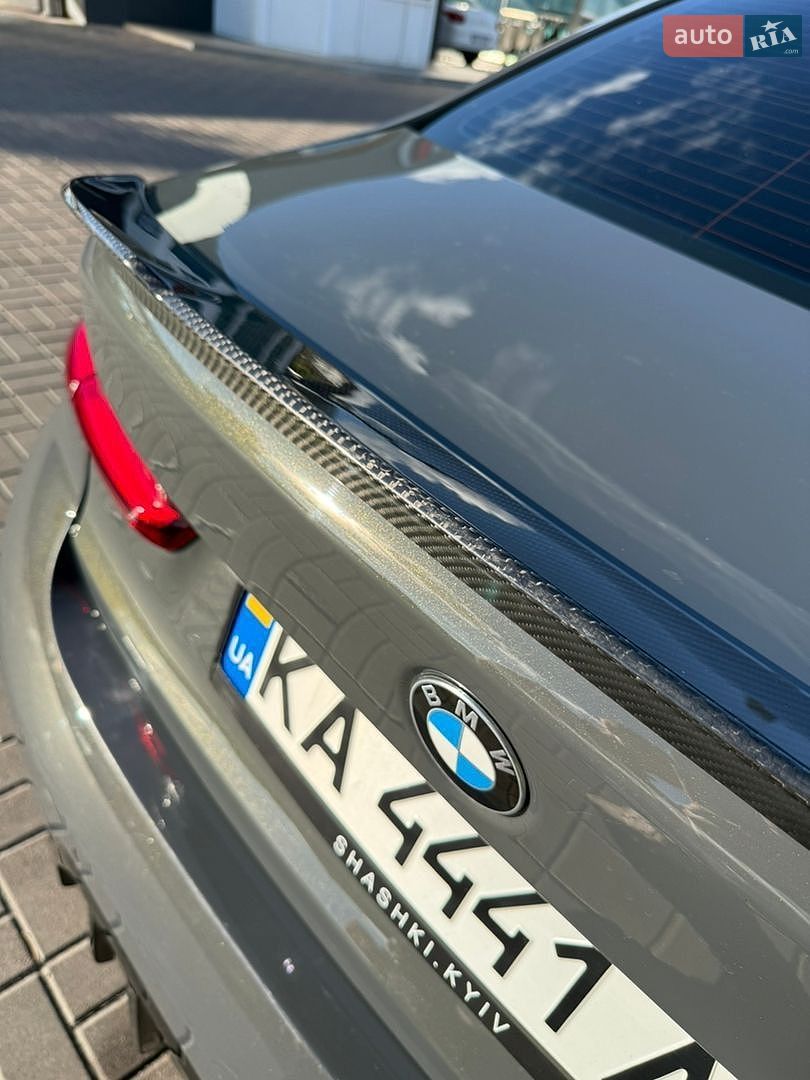 BMW 3 Series 2024 VIN 3MW49FS05R8E84755 фото оголошення 9 з 38