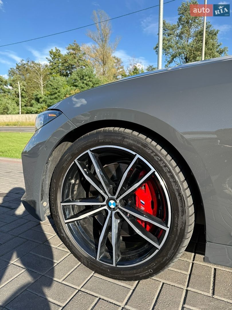 BMW 3 Series 2024 VIN 3MW49FS05R8E84755 фото оголошення 17 з 38