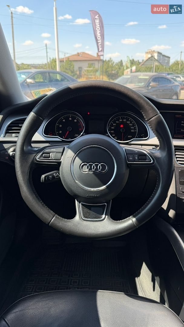 Audi A5 2012 VIN WAULFAFR6DA002145 фото оголошення 16 з 18