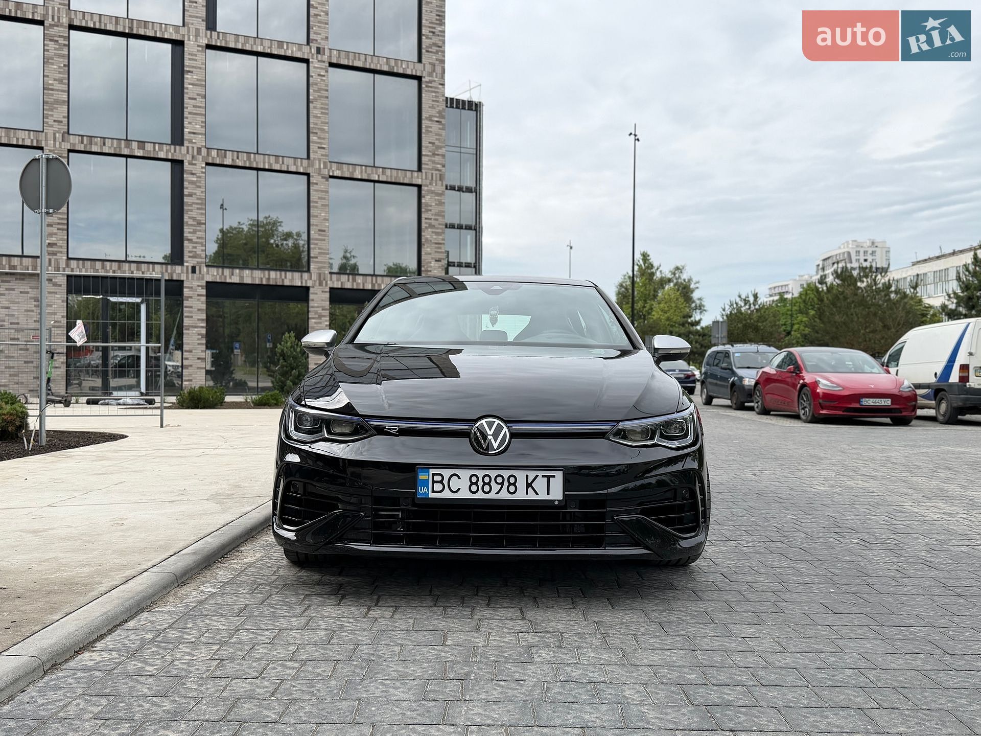 Volkswagen Golf 2024 VIN WVWFB7CD8RW232013 фото оголошення 5 з 7