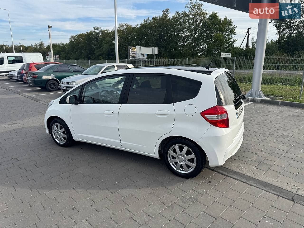 Honda Jazz 2014 VIN LUCGG3850E3201817 фото оголошення 19 з 49