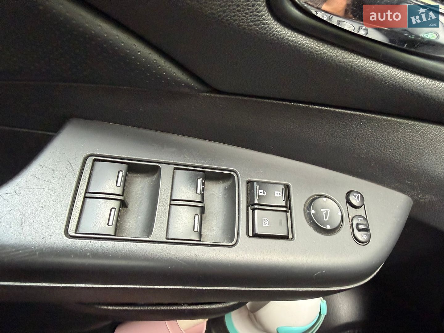 Honda CR-V 2013 VIN SHSRE6880EU001079 фото оголошення 23 з 26