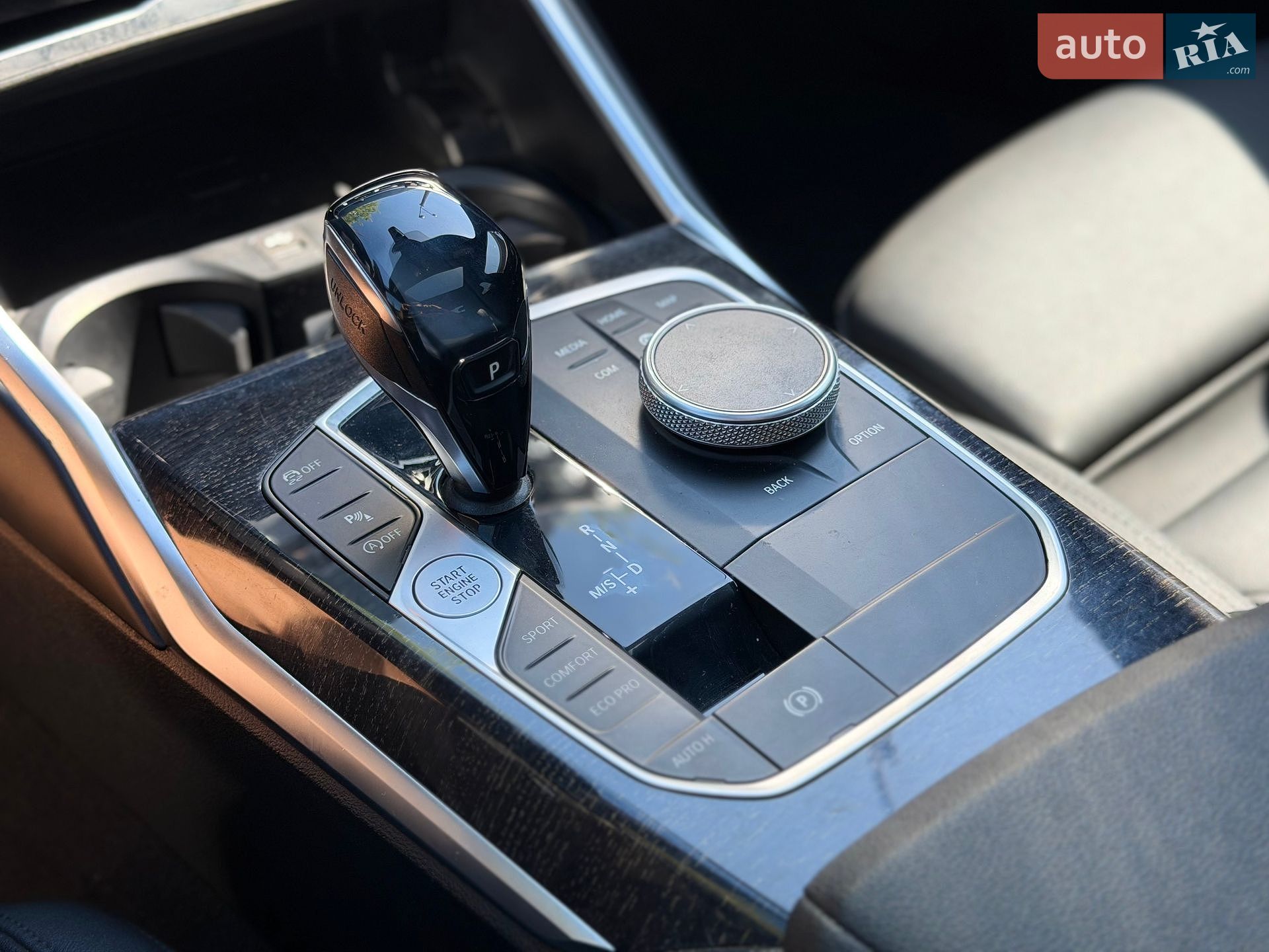 BMW 3 Series 2021 VIN 3MW5R1J07M8B94308 фото оголошення 18 з 23