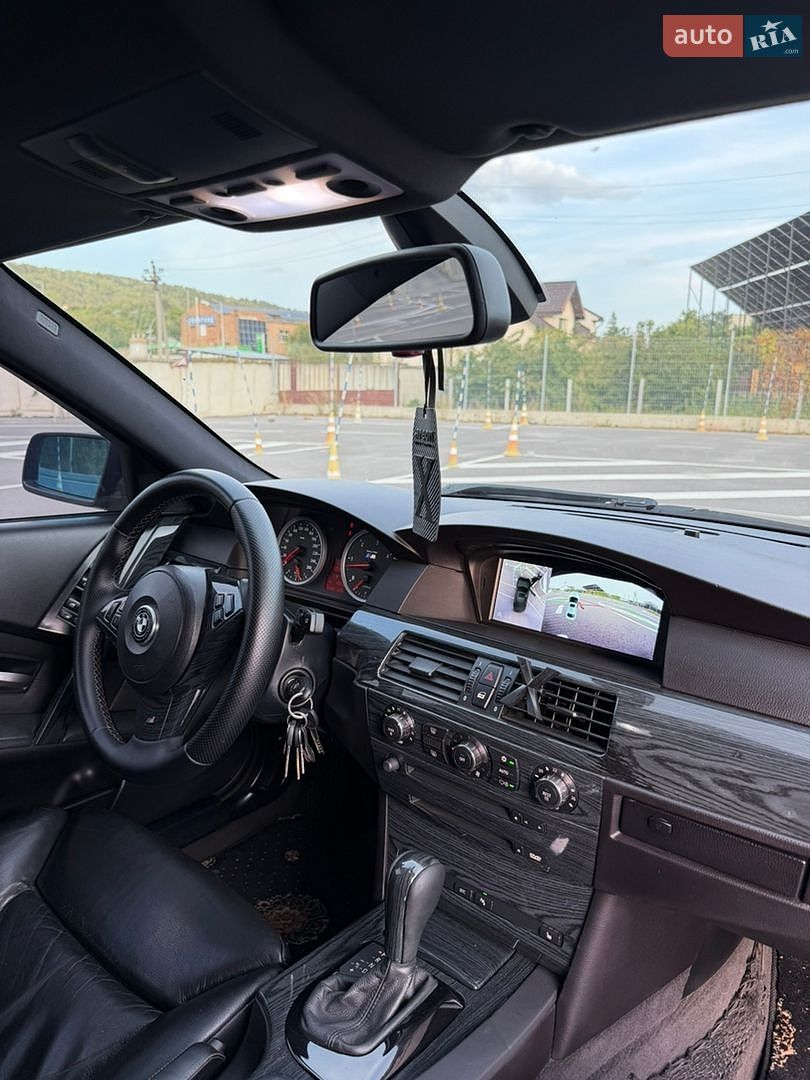 BMW 5 Series 2005 VIN WBANC91070B763652 фото оголошення 30 з 40