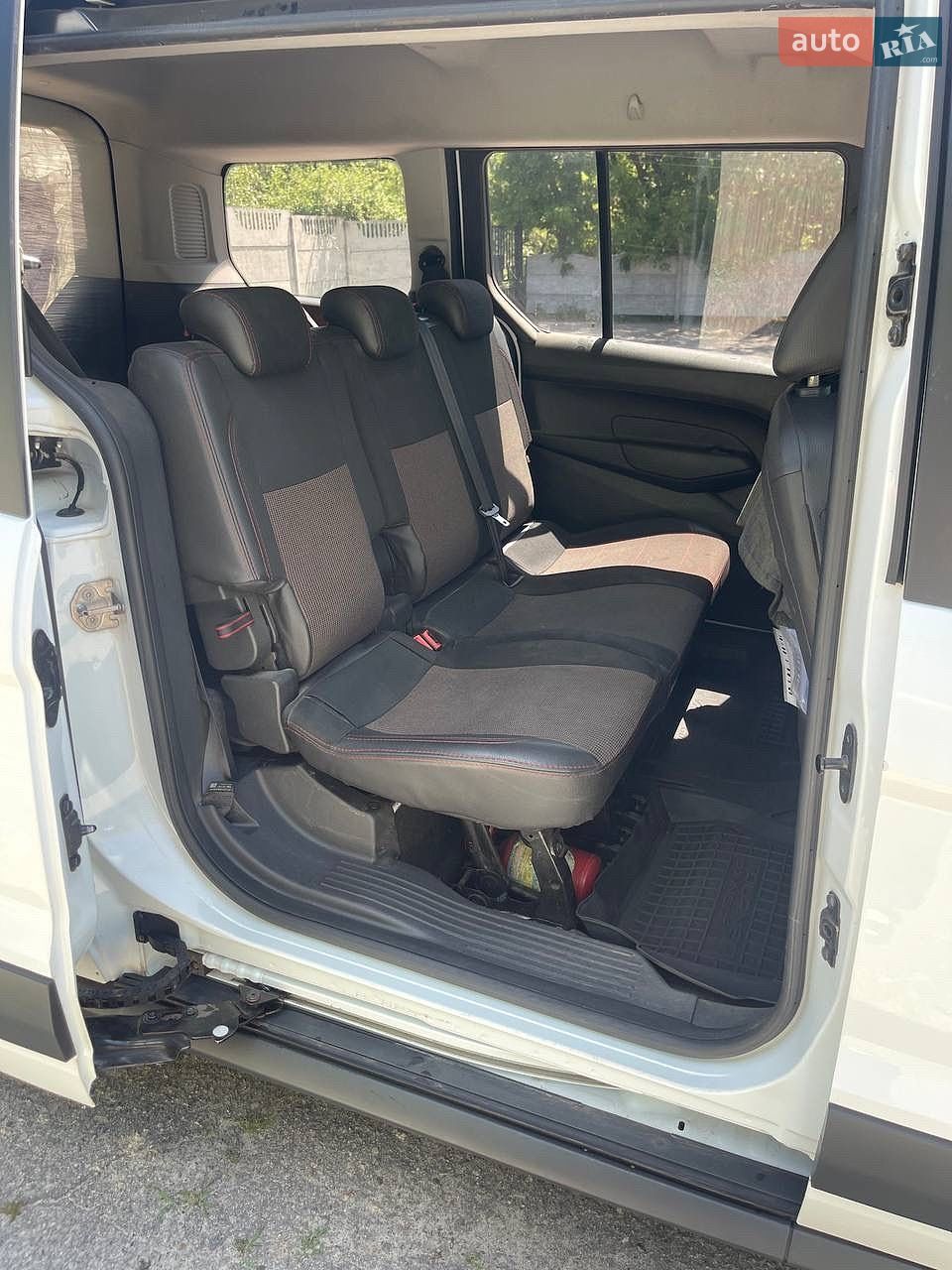 Ford Tourneo Connect 2016 VIN WF0UXXWPGUGE23767 фото оголошення 16 з 24
