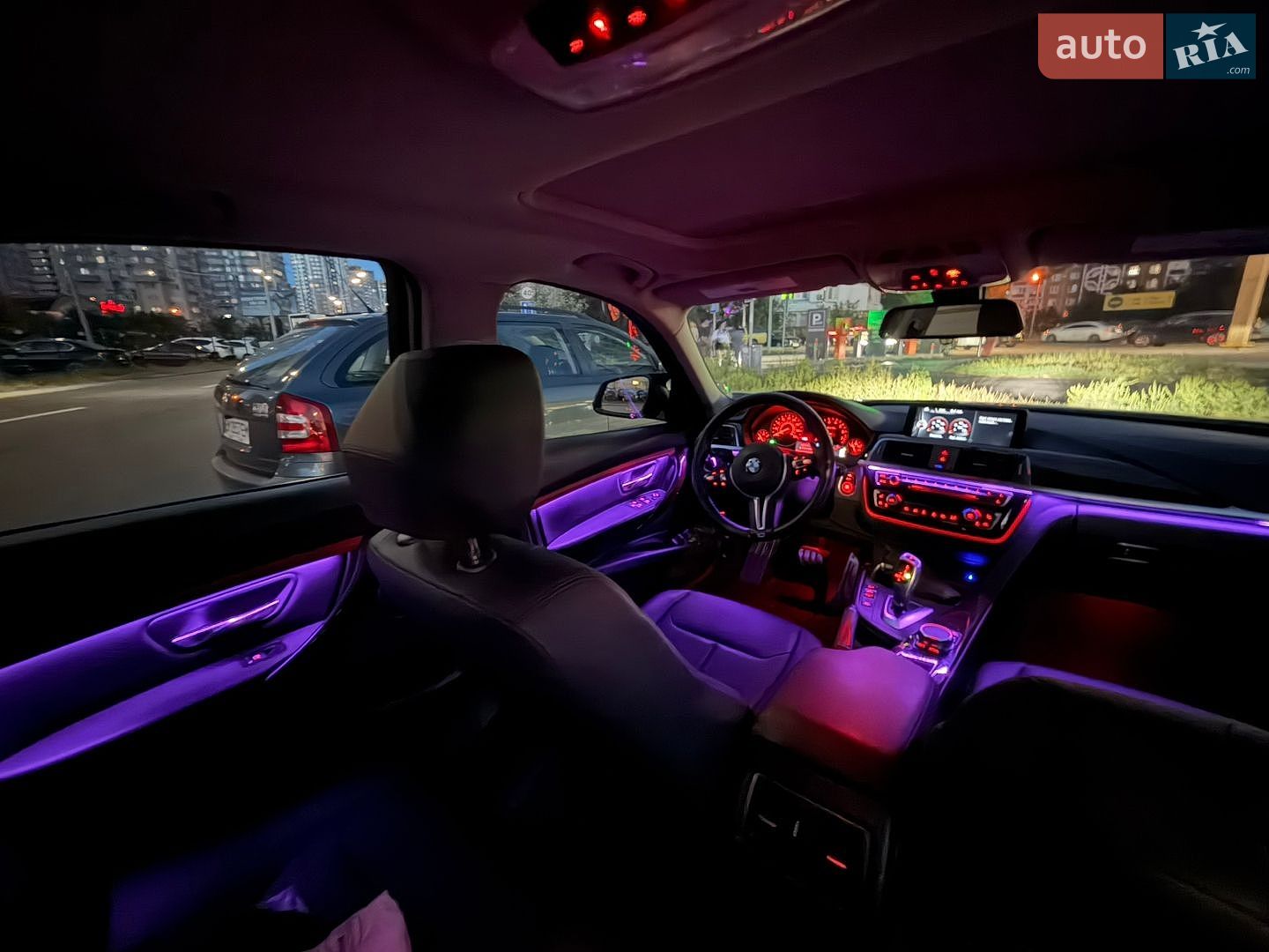 BMW 3 Series 2016 VIN WBA8E1G54GNT38457 фото оголошення 30 з 39