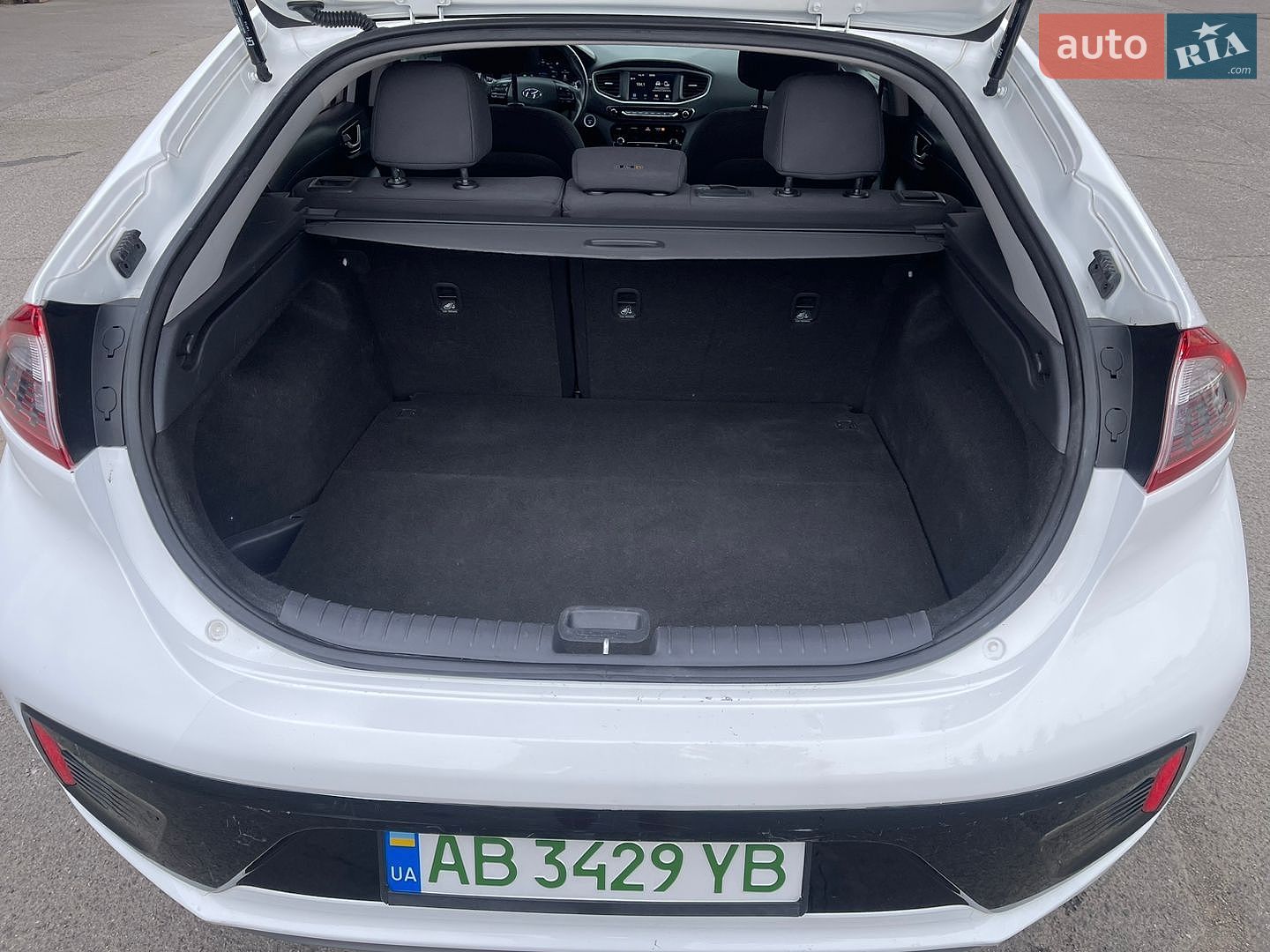 Hyundai Ioniq 2019 VIN KMHC75LH2KU052289 фото оголошення 11 з 11