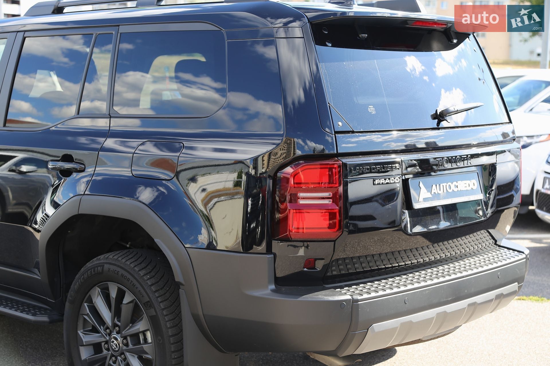 Toyota Land Cruiser Prado 2024 VIN JTEAR3AJ005007449 фото оголошення 9 з 40