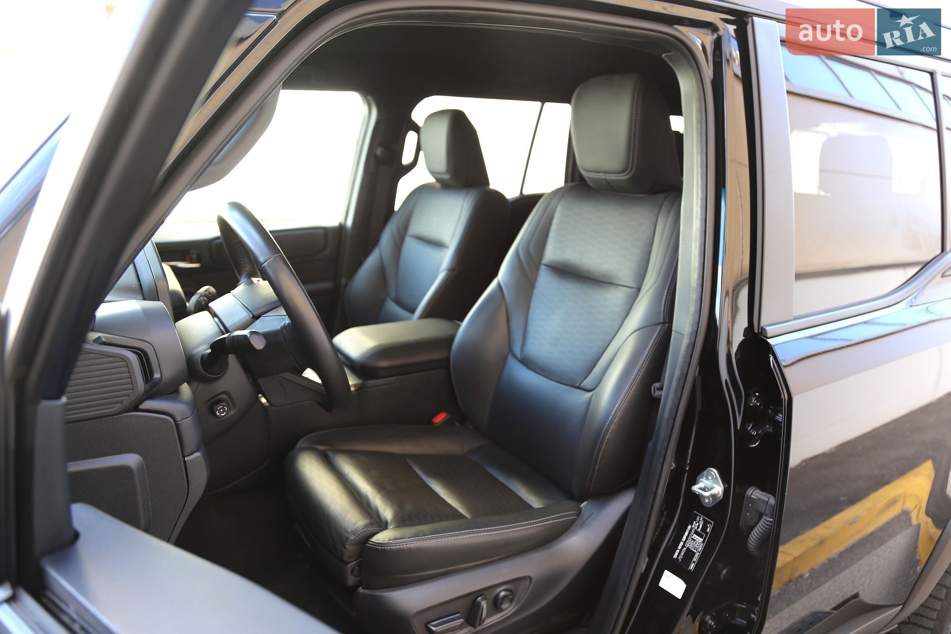 Toyota Land Cruiser Prado 2024 VIN JTEAR3AJ005007449 фото оголошення 10 з 40