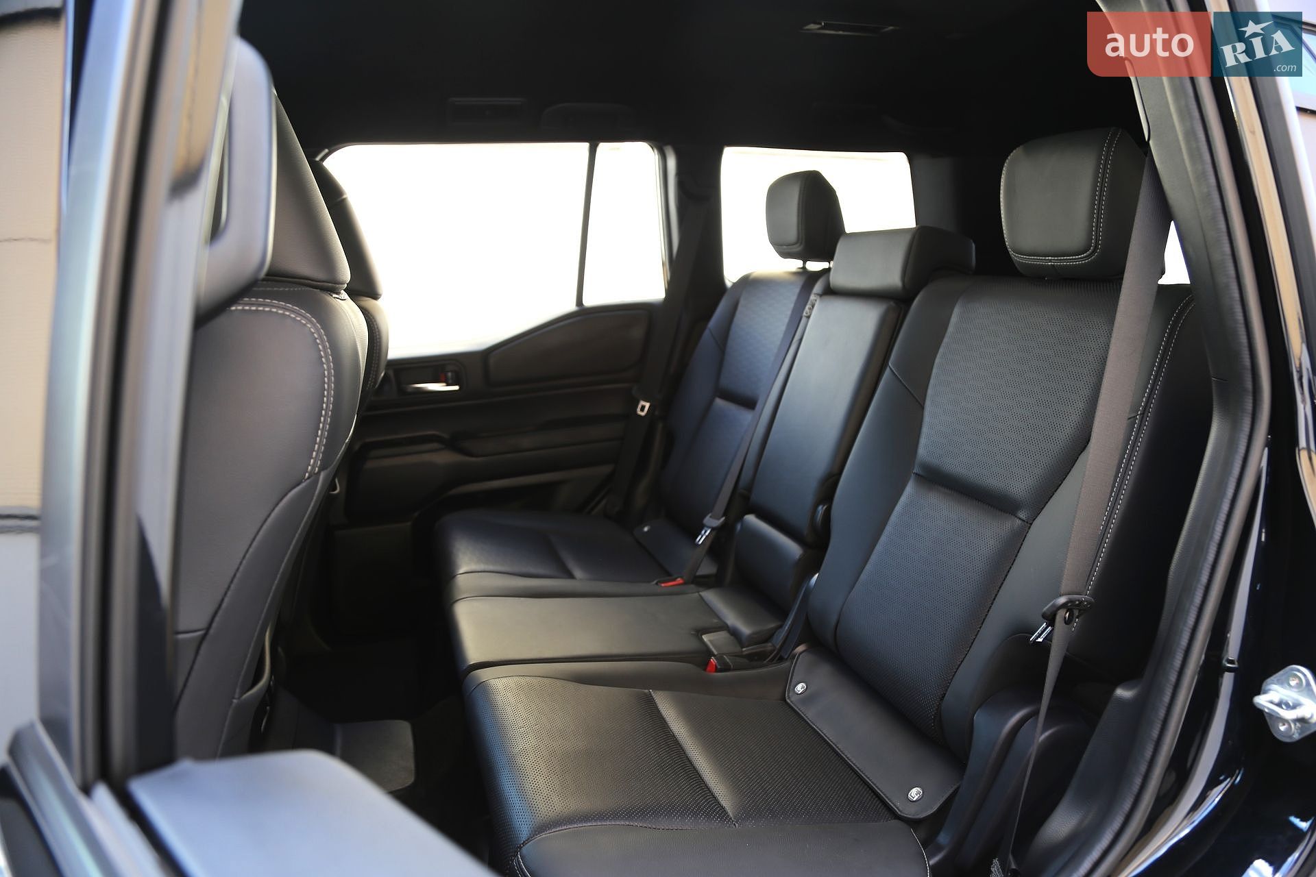 Toyota Land Cruiser Prado 2024 VIN JTEAR3AJ005007449 фото оголошення 11 з 40