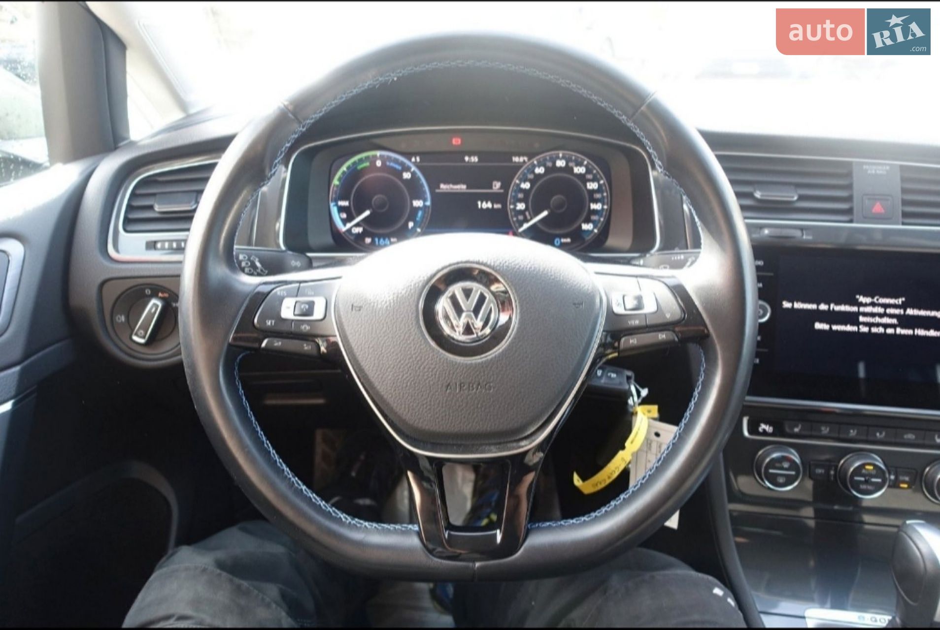 Volkswagen e-Golf 2018 VIN WVWZZZAUZJ8905029 фото оголошення 8 з 66
