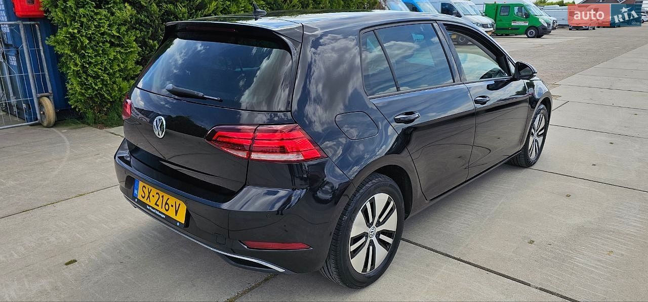 Volkswagen e-Golf 2018 VIN WVWZZZAUZJ8905029 фото оголошення 8 з 51