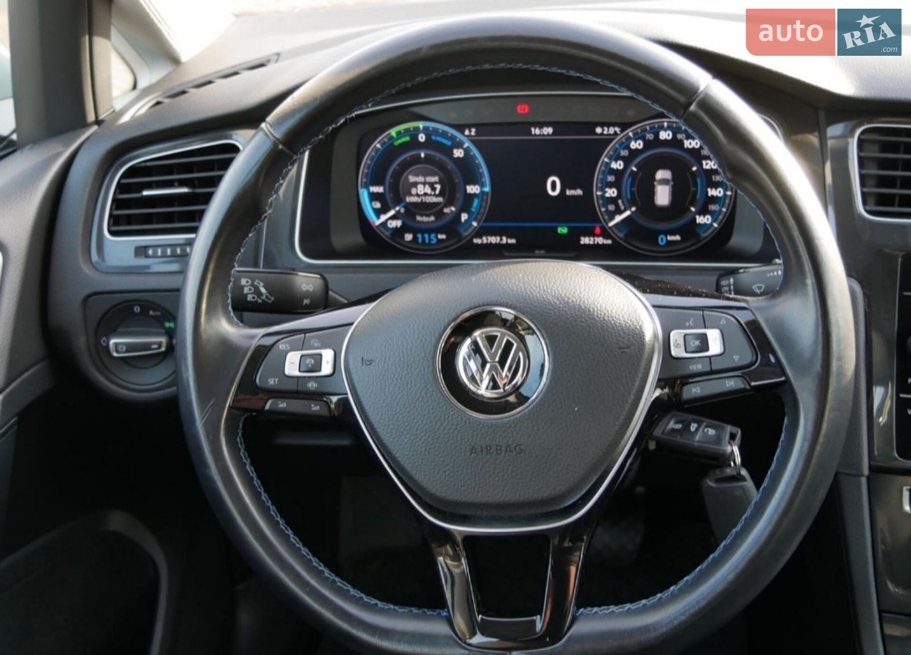 Volkswagen e-Golf 2018 VIN WVWZZZAUZJ8905029 фото оголошення 13 з 66