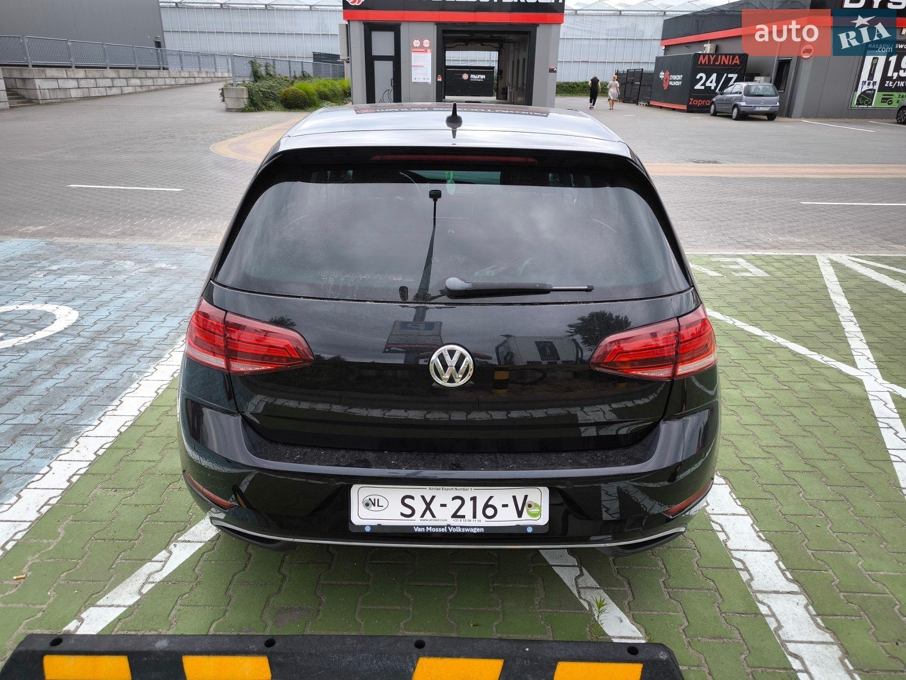 Volkswagen e-Golf 2018 VIN WVWZZZAUZJ8905029 фото оголошення 20 з 66