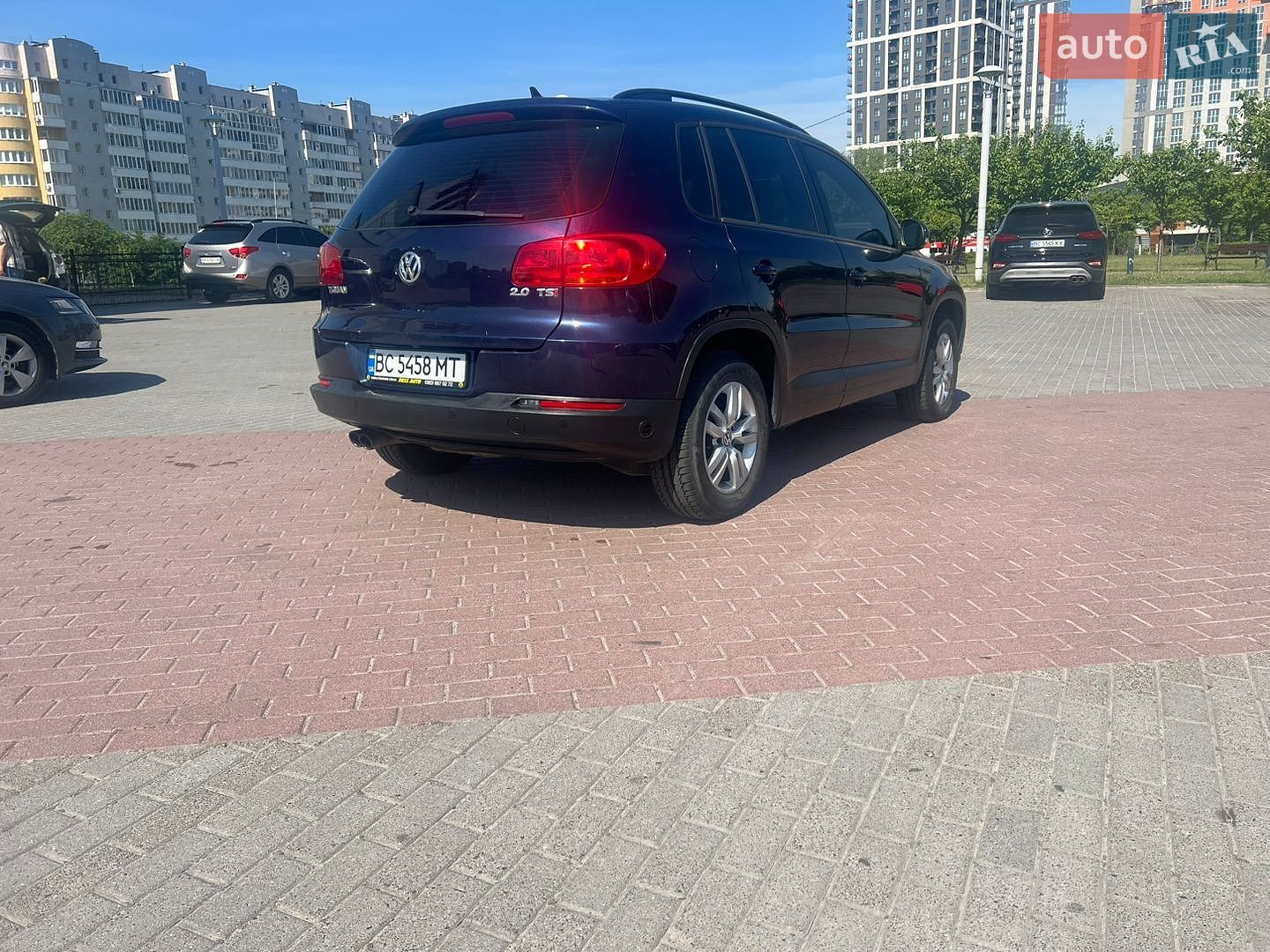 Volkswagen Tiguan 2015 VIN WVGAV7AX2FW593114 фото оголошення 6 з 17
