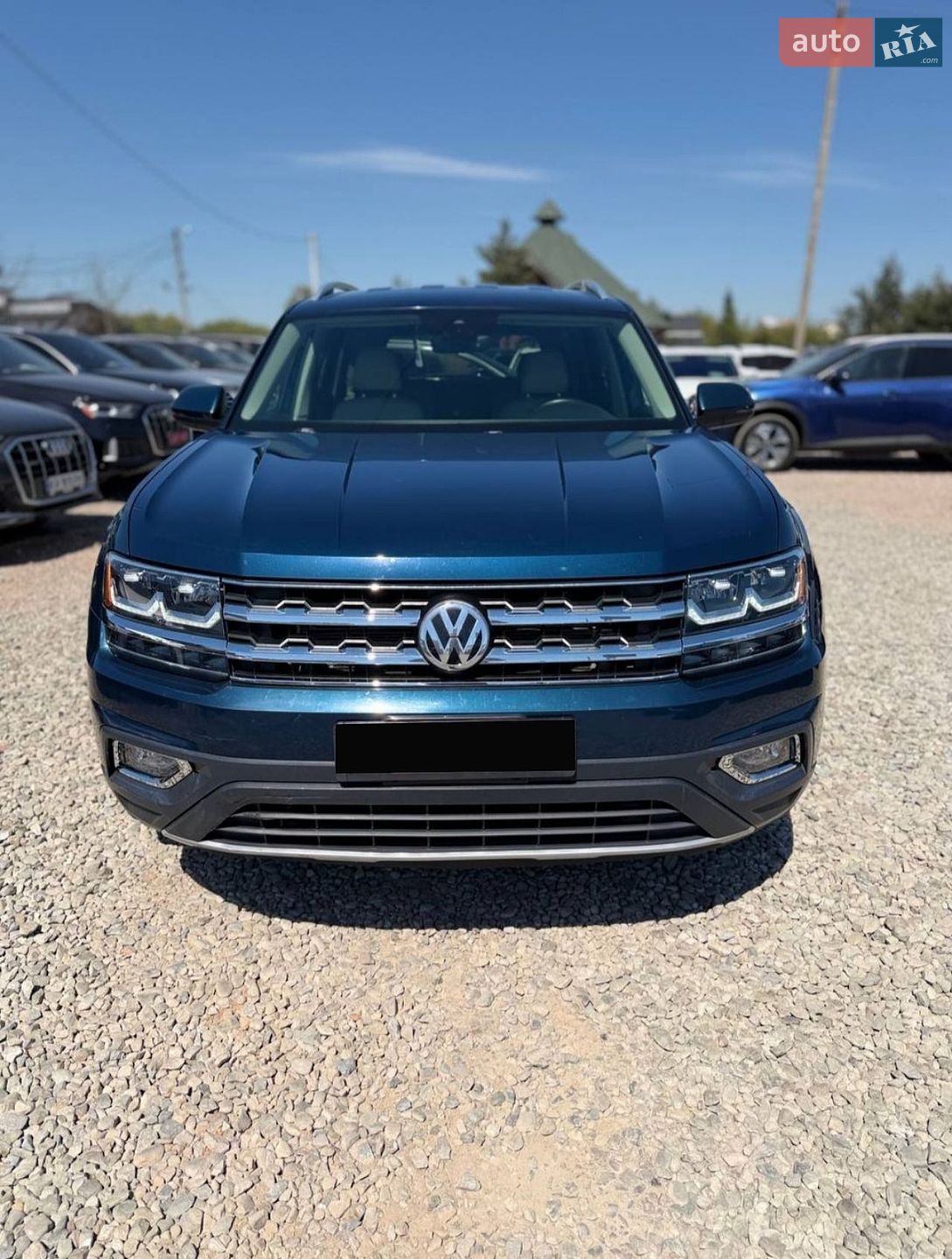 Volkswagen Atlas 2017 VIN 1V2LR2CA5JC523659 фото оголошення 3 з 26