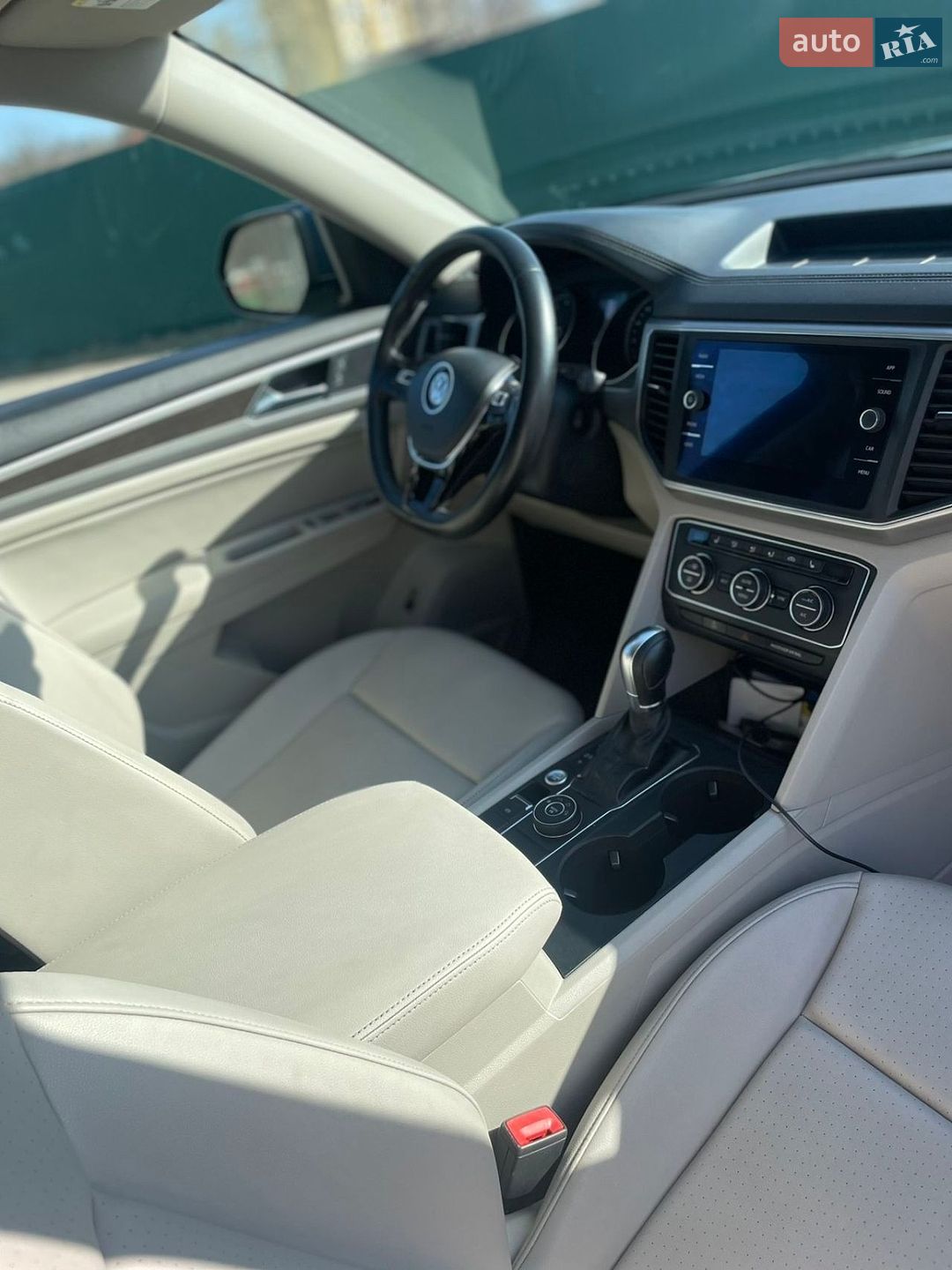Volkswagen Atlas 2017 VIN 1V2LR2CA5JC523659 фото оголошення 18 з 26