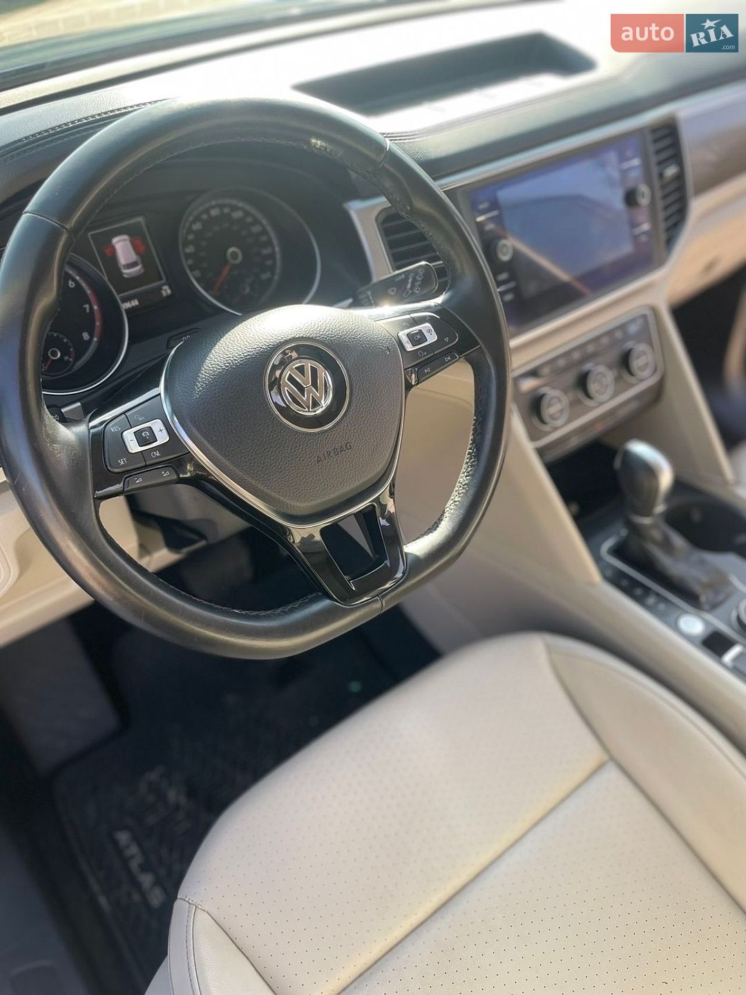 Volkswagen Atlas 2017 VIN 1V2LR2CA5JC523659 фото оголошення 20 з 26