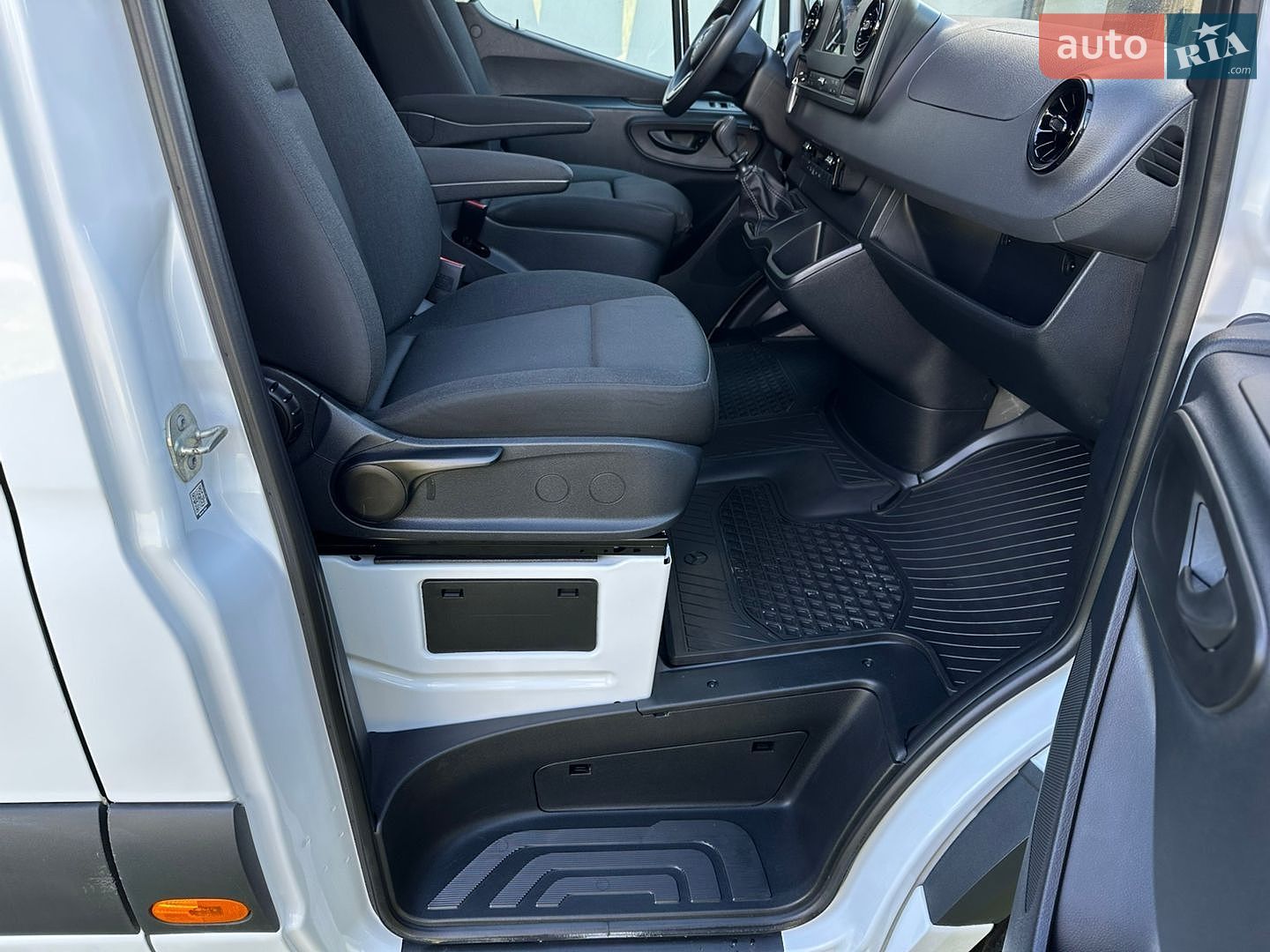 Mercedes-Benz Sprinter 2022 VIN W1V9076351P438955 фото оголошення 33 з 40