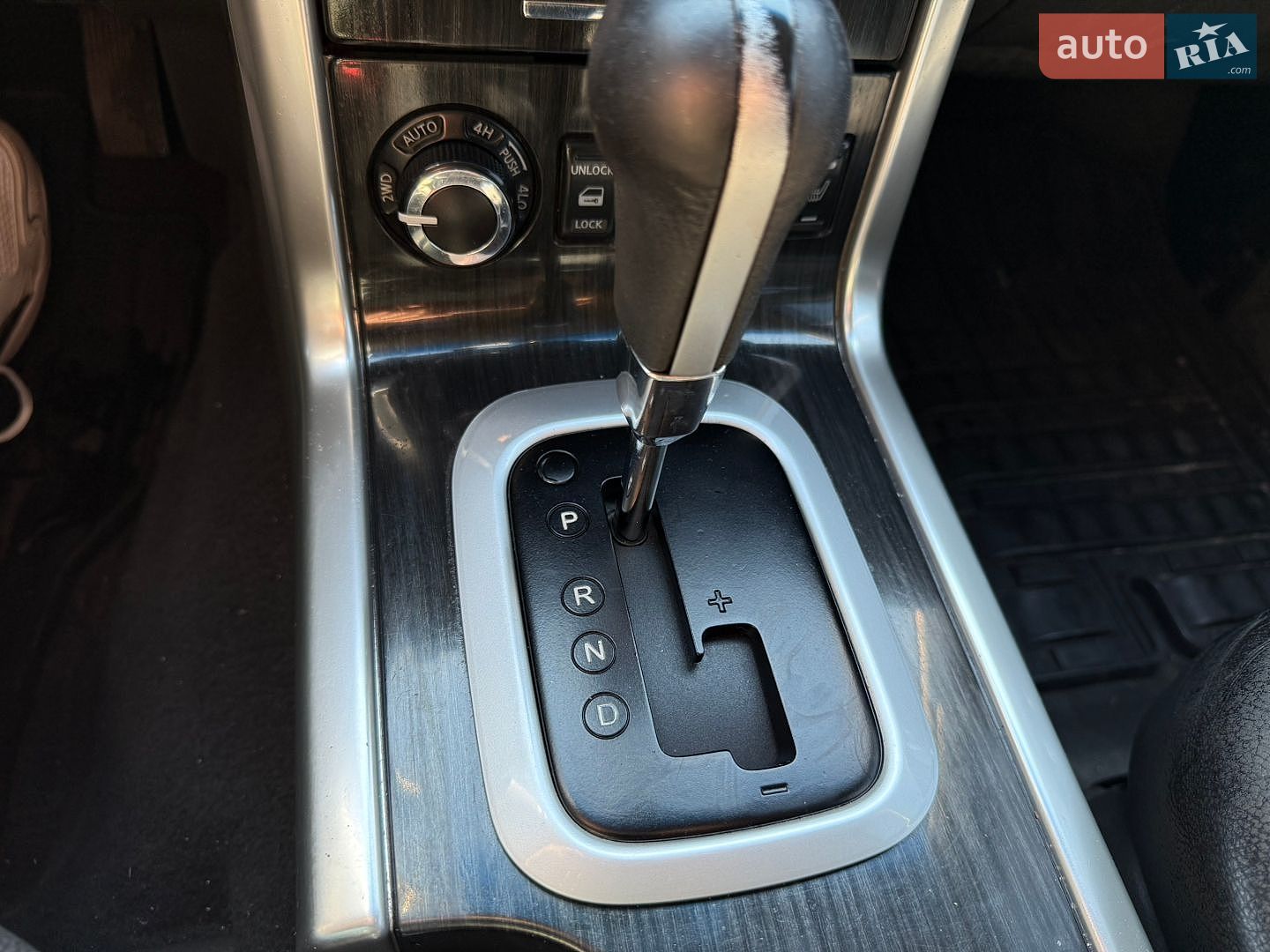 Nissan Pathfinder 2011 VIN VSKJVWR51U0413863 фото оголошення 14 з 19