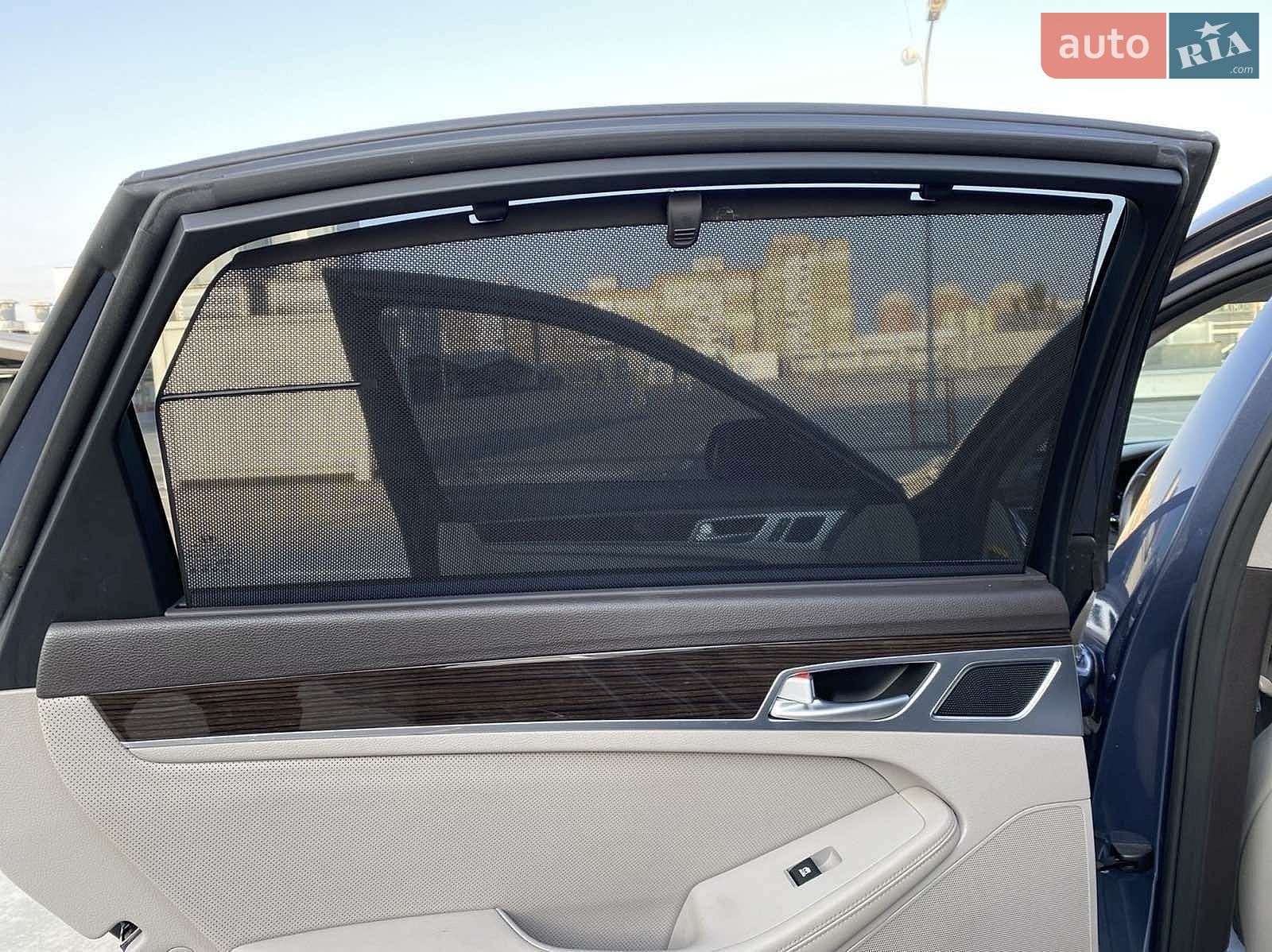 Hyundai Genesis 2015 VIN KMHGN4JE3FU094745 фото оголошення 8 з 12