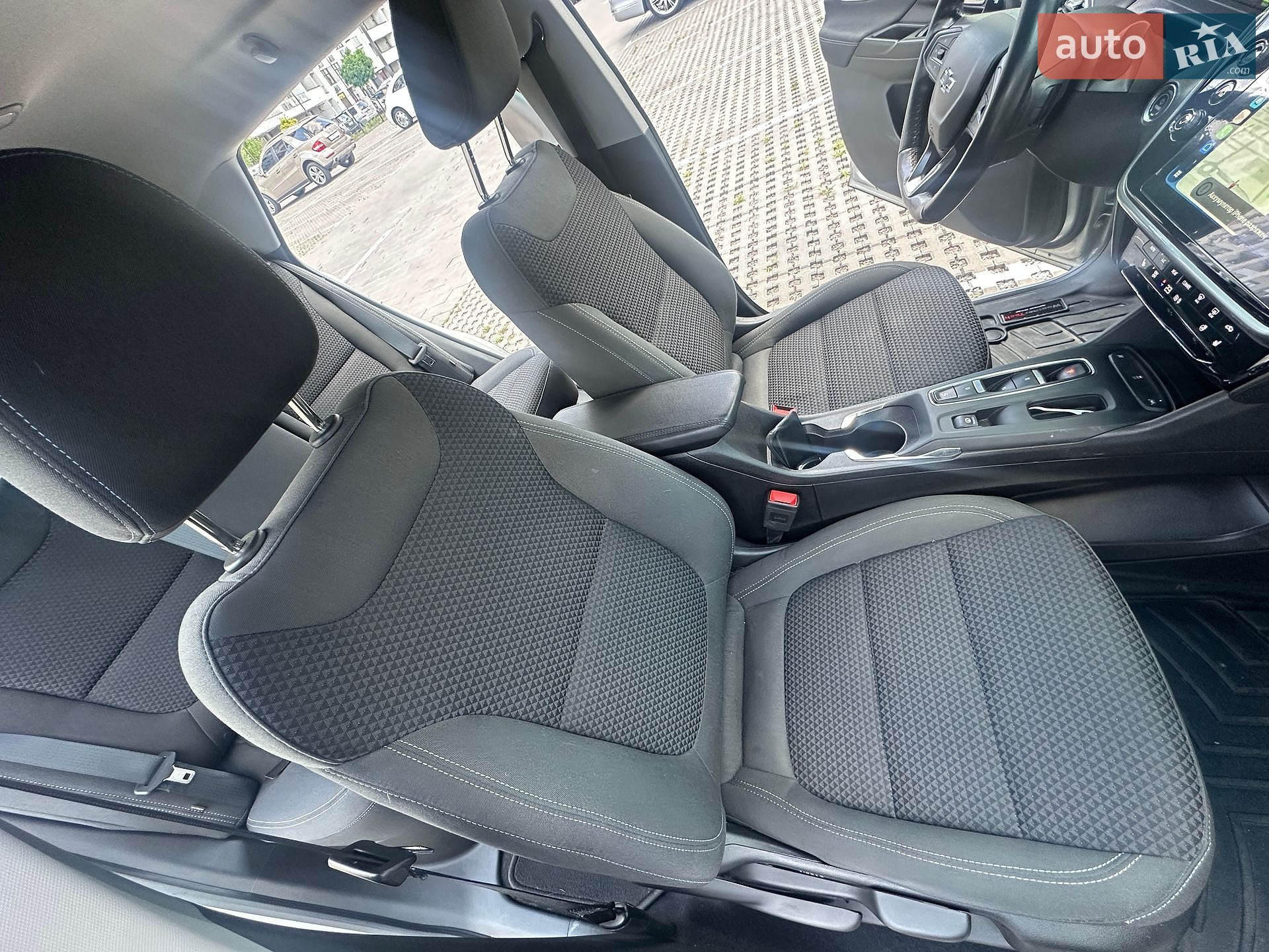 Chevrolet Bolt EV 2022 VIN 1G1FW6S0XP4120389 фото оголошення 8 з 40